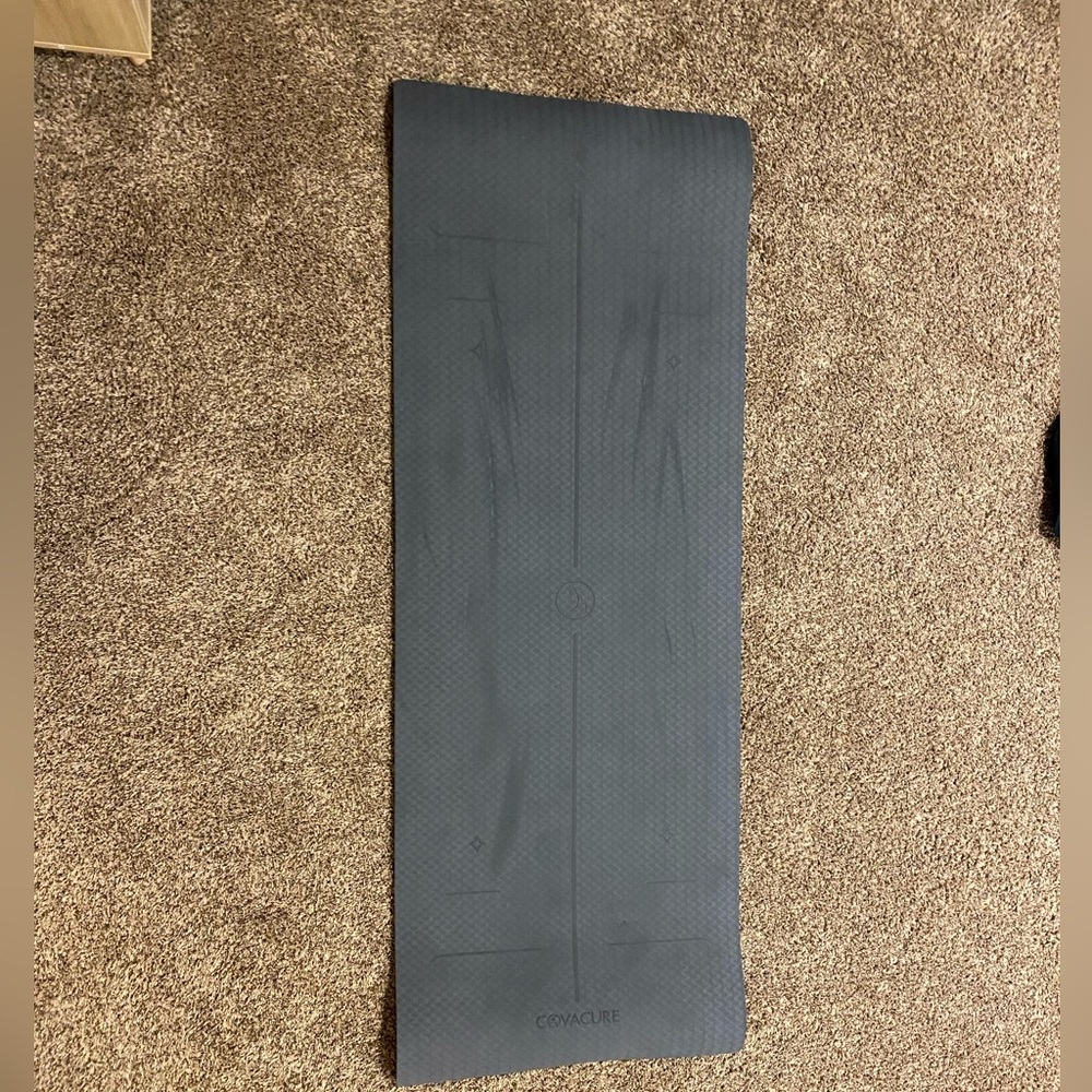 Covacure yoga mat 6ft Gray